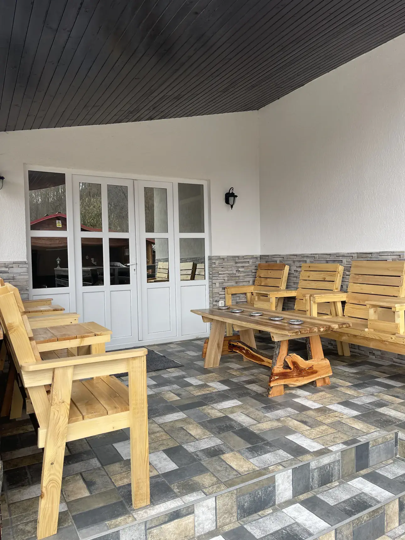 exterior Cabana Lirca în Răstolița, Munții Călimani