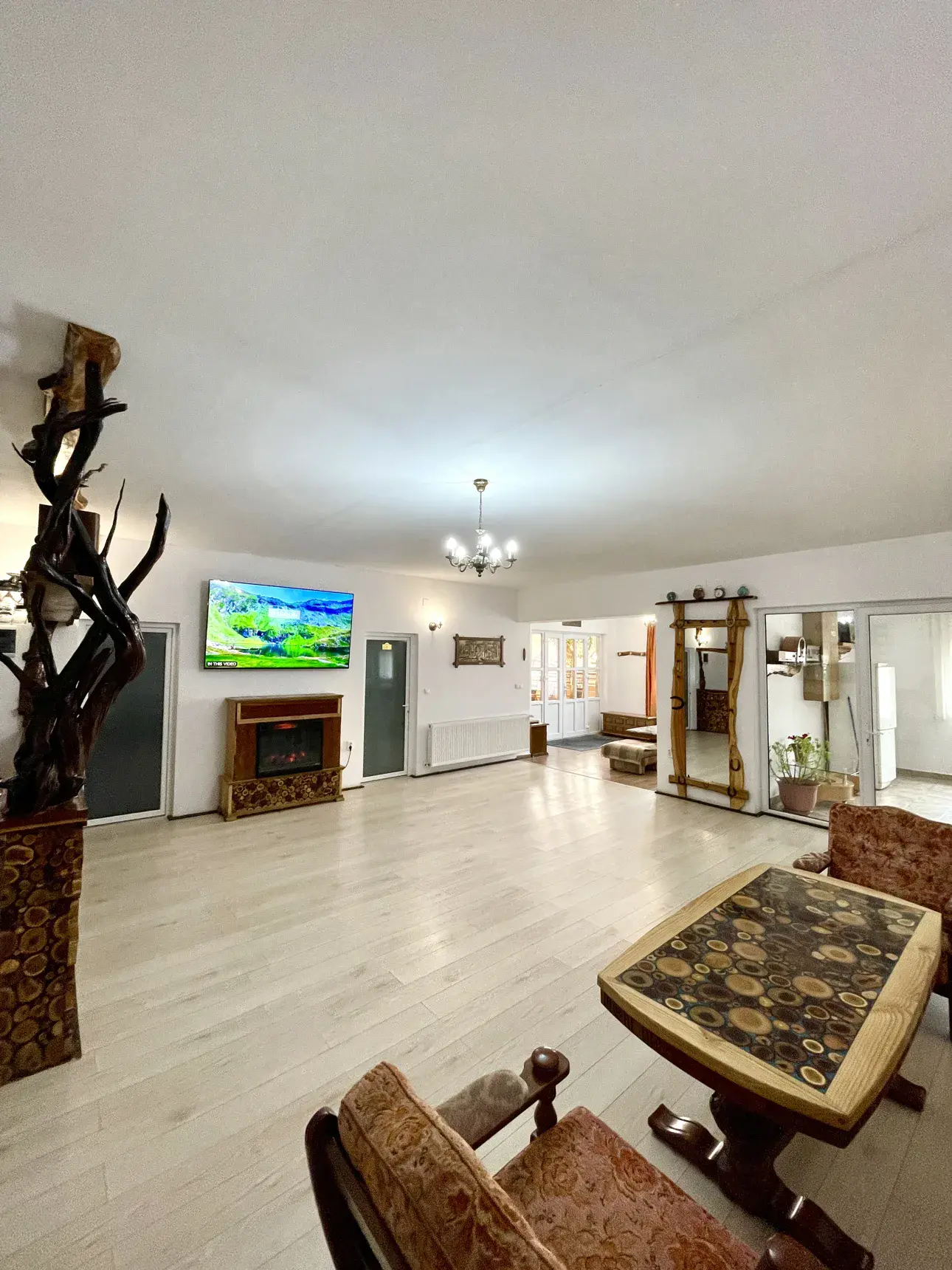 living Cabana Lirca